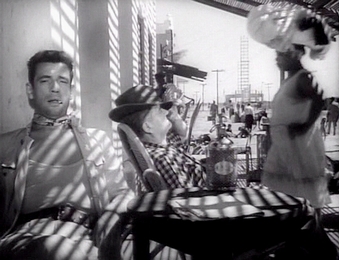 恐怖の報酬：イヴ・モンタン